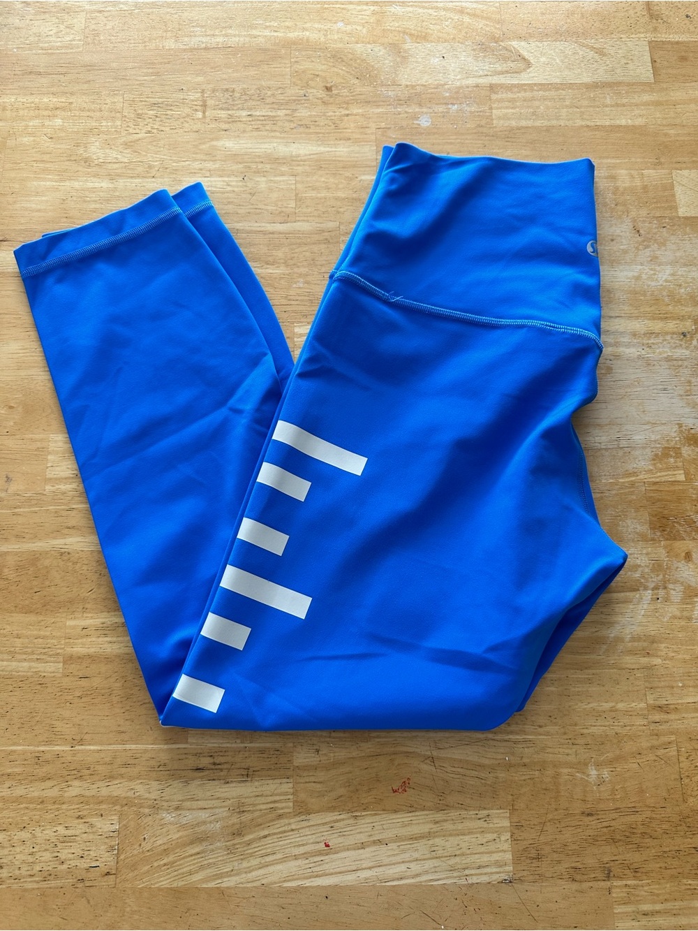 Lululemon leggings size 8